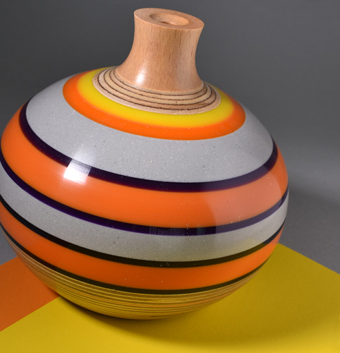 corian acrylic and wood pot